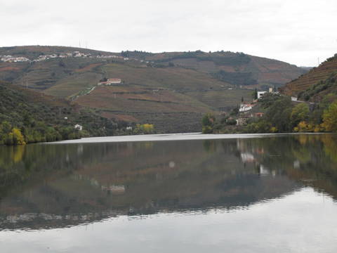 El Río Duero de va a Portugal